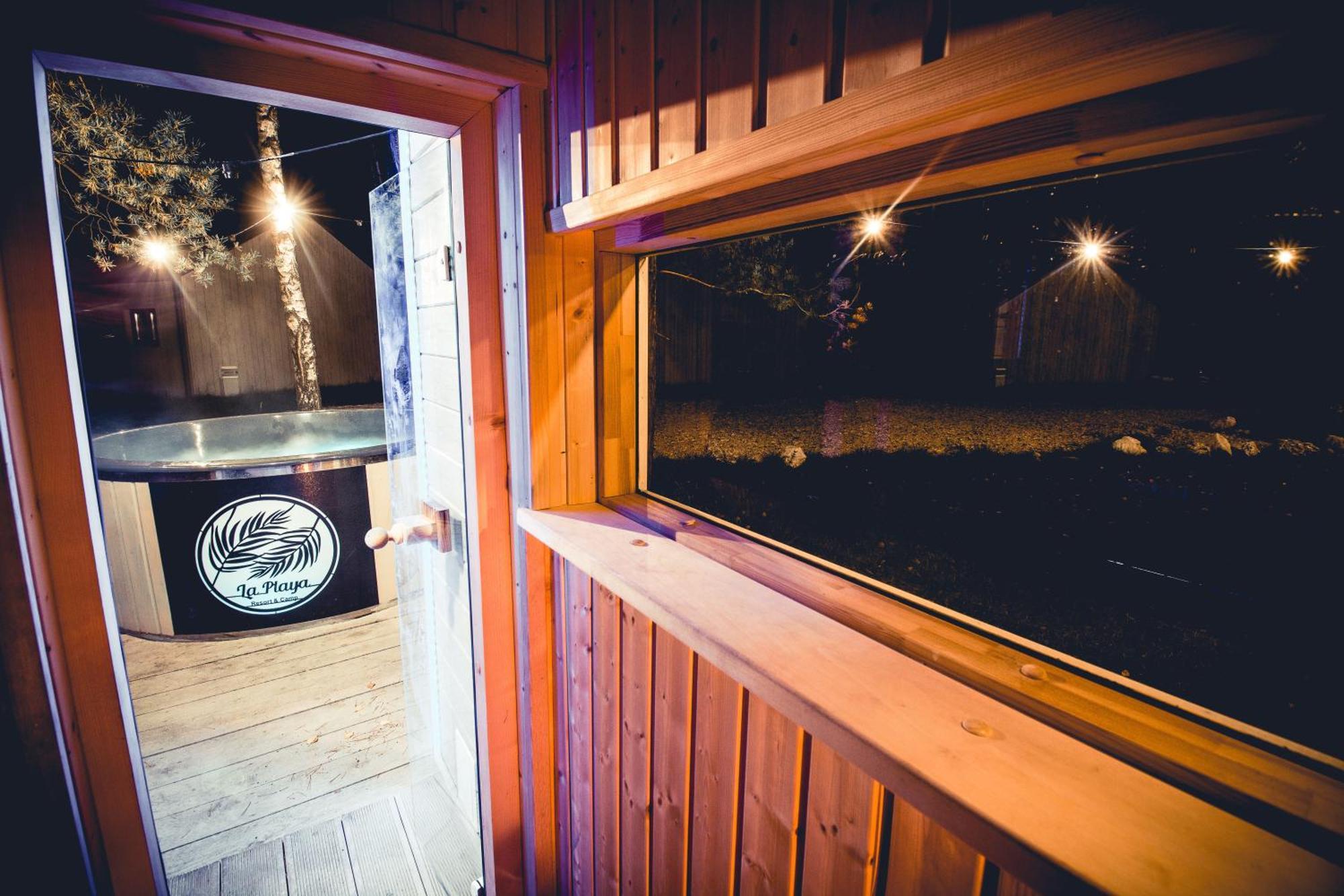 La Playa Resort & Camp Trzebinia Тшебиния Екстериор снимка