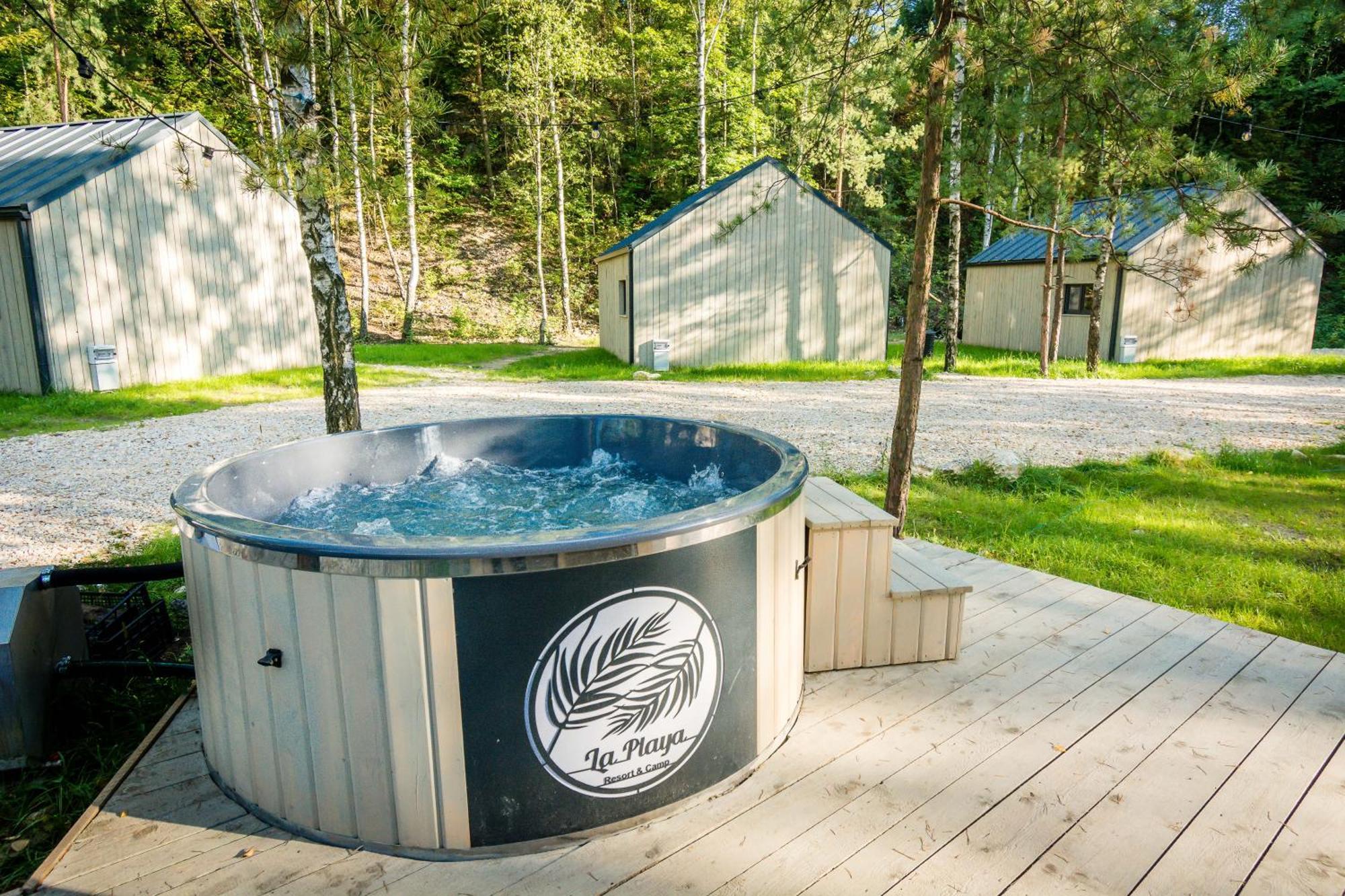 La Playa Resort & Camp Trzebinia Тшебиния Екстериор снимка